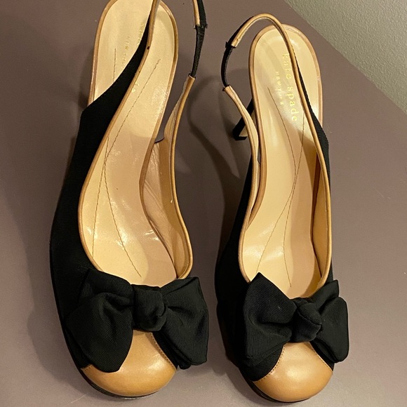 Kate Spade Tan & Black Bow Tie Slingback Heels 7.5